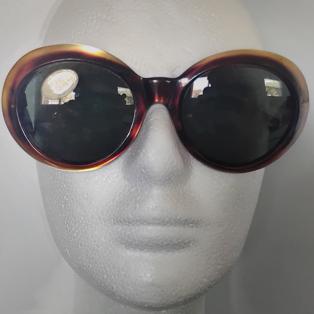 '68 MOD JACKIE O ORIGINAL Sunglasses FAIT MAIN FRANCE N.O.S. 